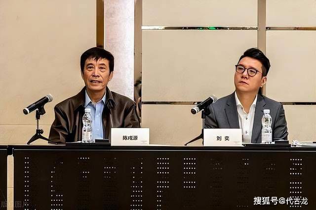 女友的撑场